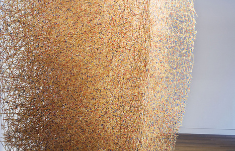 Elzmann_Mikado_FotoLukasRoth_Detail_web1.jpg (c) Lukas Roth