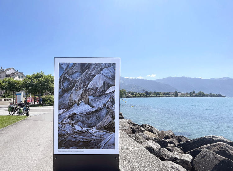 2025_06 WREDE Vevey Glaciers Exhib phone 1542_C A5 kl.jpg